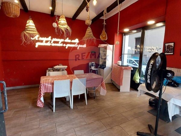 negozio in vendita a Napoli