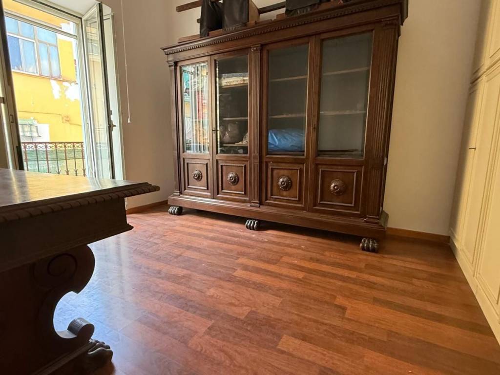 appartamento in vendita a Napoli in zona Bagnoli