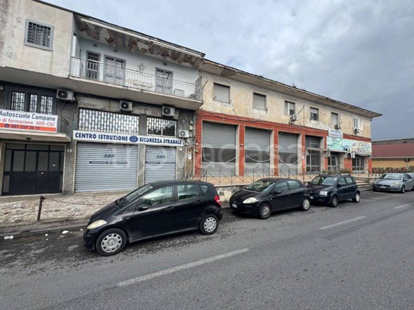 appartamento in vendita a Napoli in zona Barra