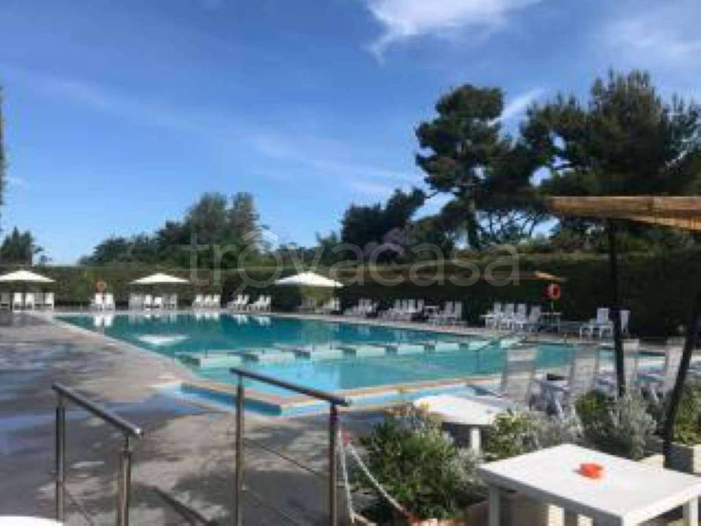 appartamento in vendita a Napoli in zona Posillipo