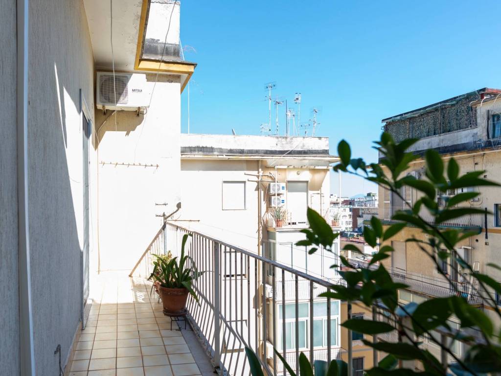appartamento in vendita a Napoli in zona Vomero