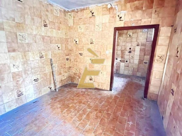 appartamento in vendita a Napoli in zona Piscinola