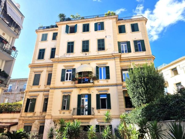 appartamento in vendita a Napoli in zona Vomero