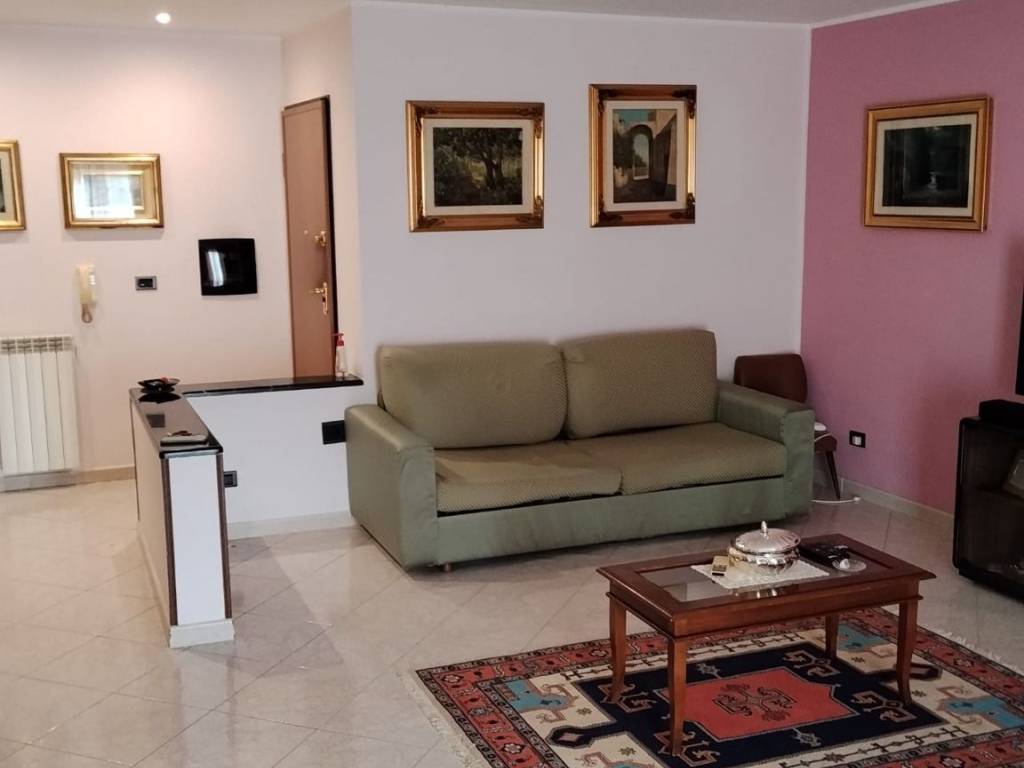 appartamento in vendita a Napoli in zona Bagnoli