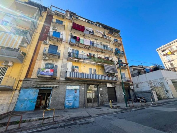 appartamento in vendita a Napoli in zona Piscinola