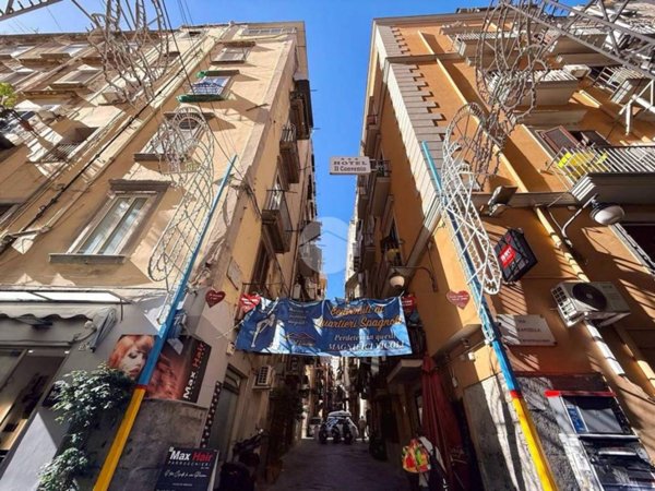 appartamento in vendita a Napoli
