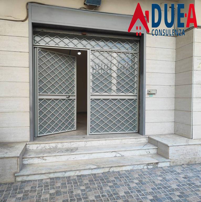 appartamento in vendita a Napoli in zona Fuorigrotta