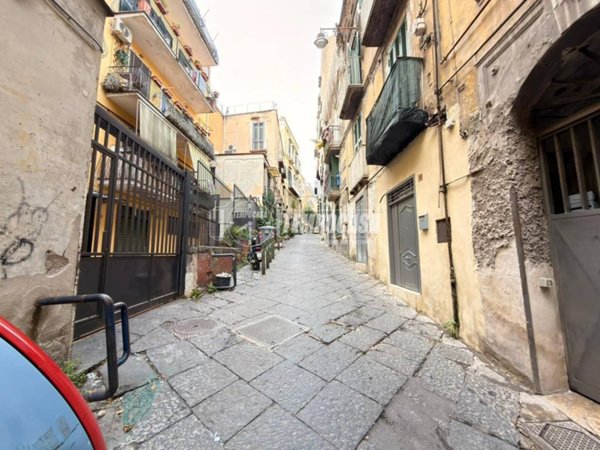 negozio in vendita a Napoli