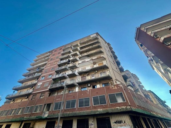 appartamento in vendita a Napoli in zona Arenella