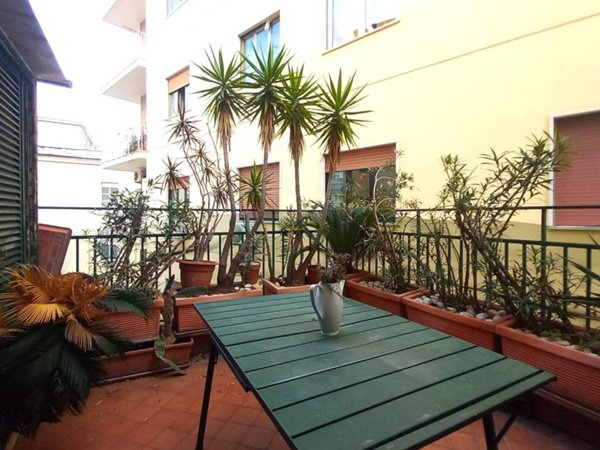 appartamento in vendita a Napoli in zona Porto