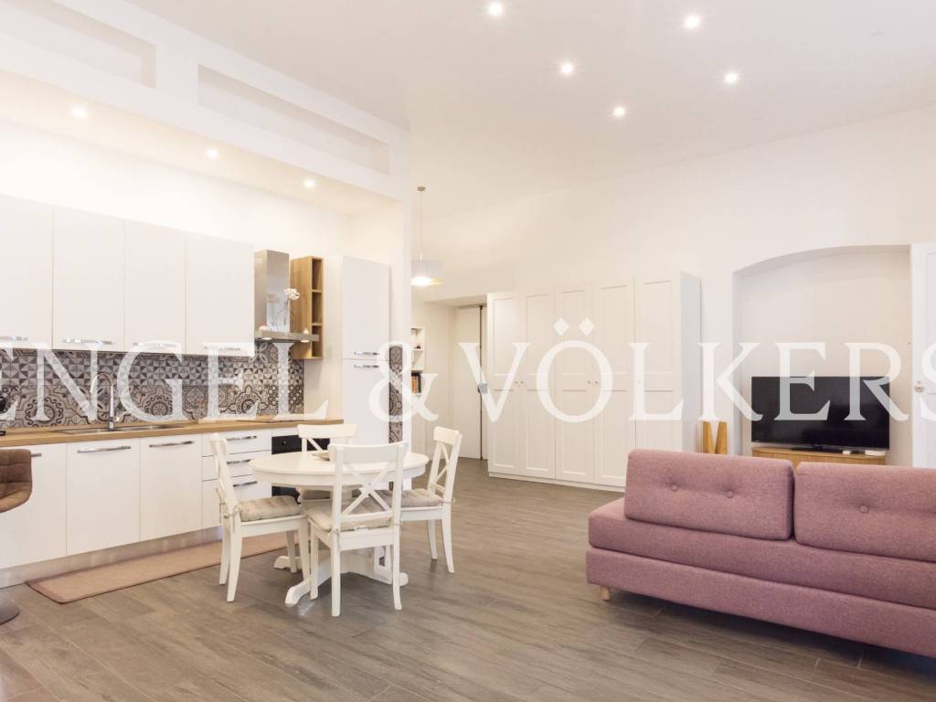 appartamento in vendita a Napoli in zona Vomero