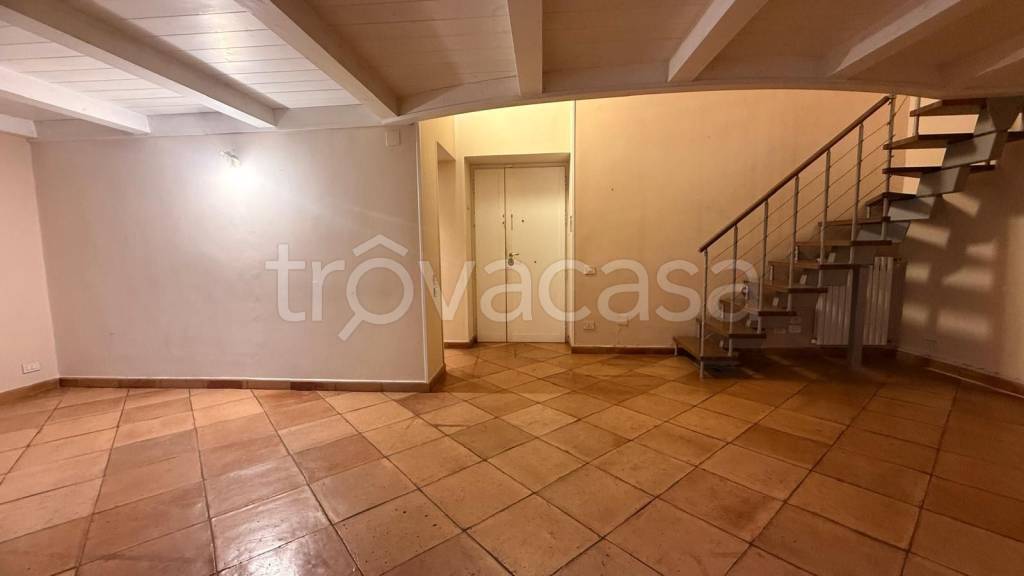 appartamento in vendita a Napoli in zona San Ferdinando