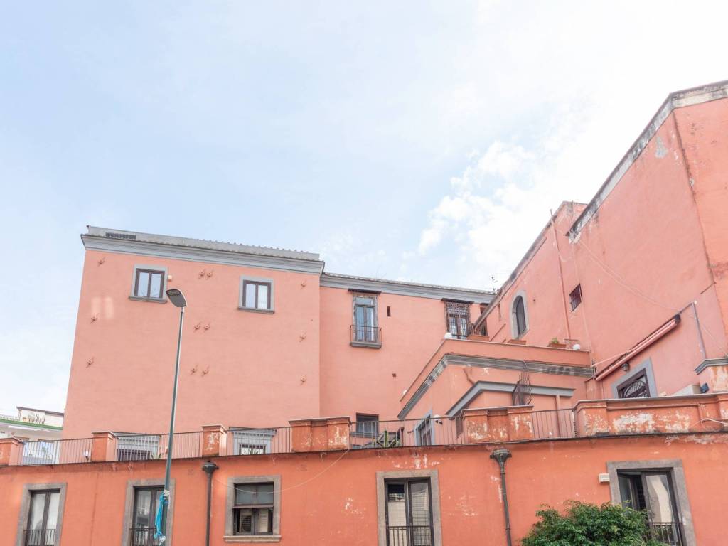 appartamento in vendita a Napoli in zona Posillipo