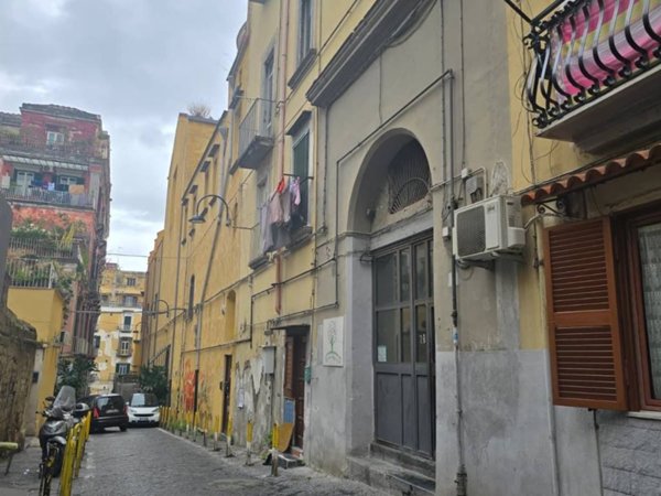 appartamento in vendita a Napoli