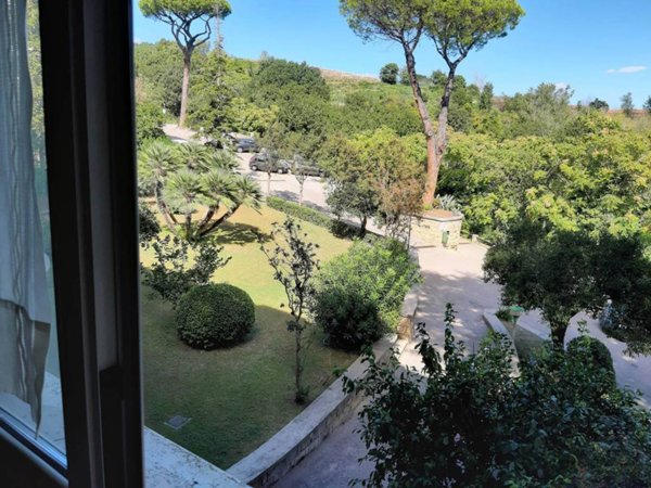 appartamento in vendita a Napoli in zona Arenella