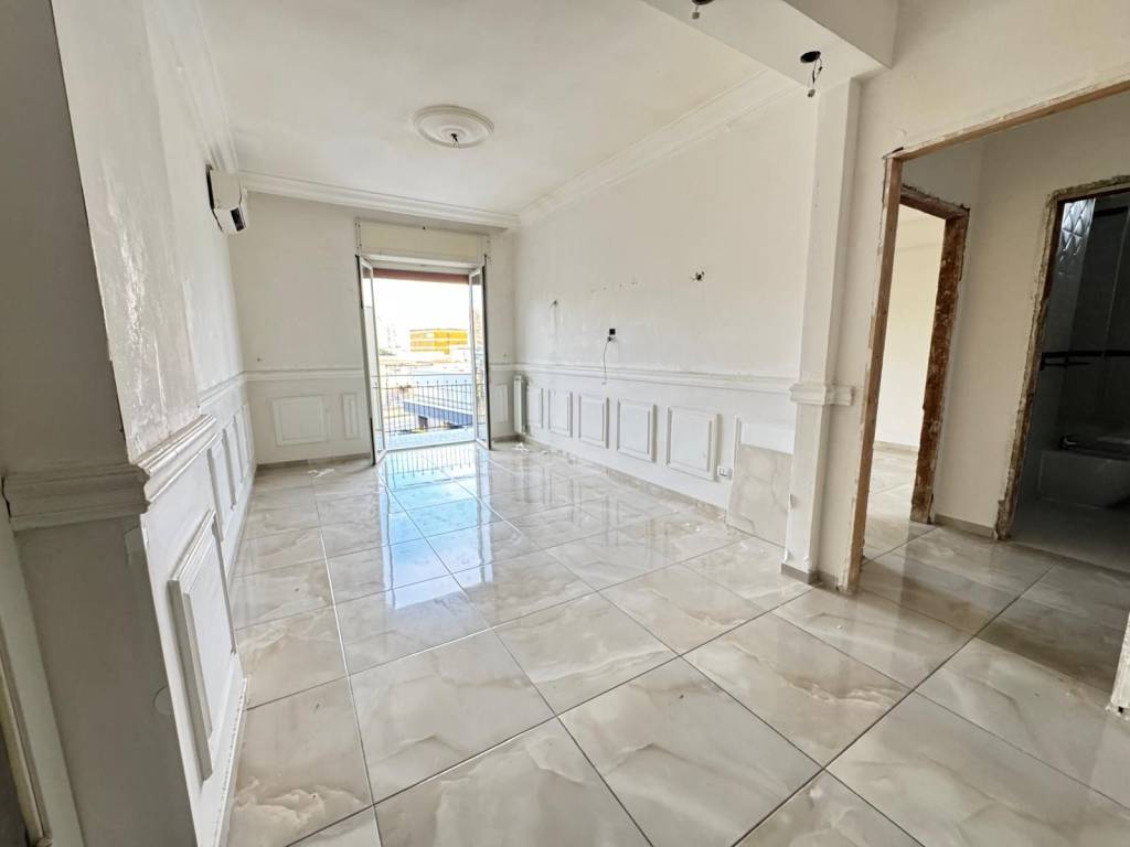 appartamento in vendita a Napoli in zona Mercato