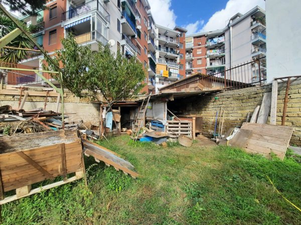 terreno agricolo in vendita a Napoli in zona Soccavo