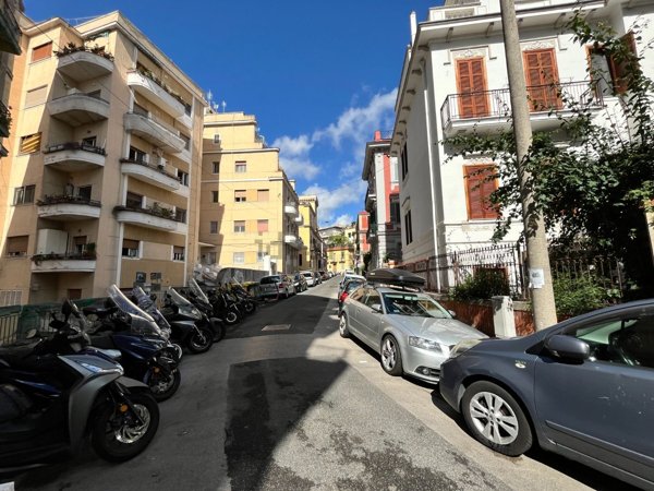 appartamento in vendita a Napoli in zona Vomero