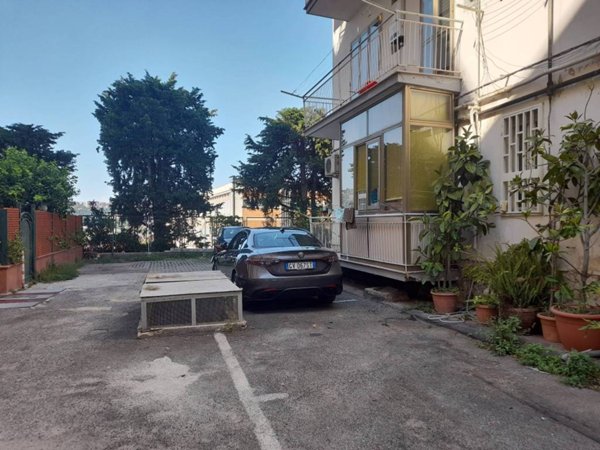 appartamento in vendita a Napoli in zona Posillipo