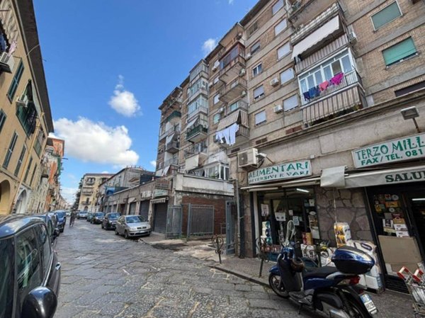 appartamento in vendita a Napoli in zona San Giovanni a Teduccio
