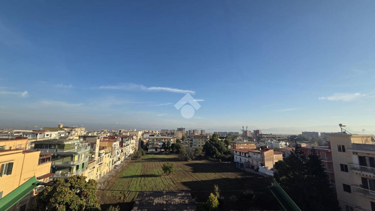 appartamento in vendita a Napoli in zona Piscinola