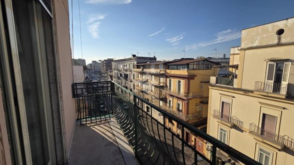 appartamento in vendita a Napoli in zona Piscinola