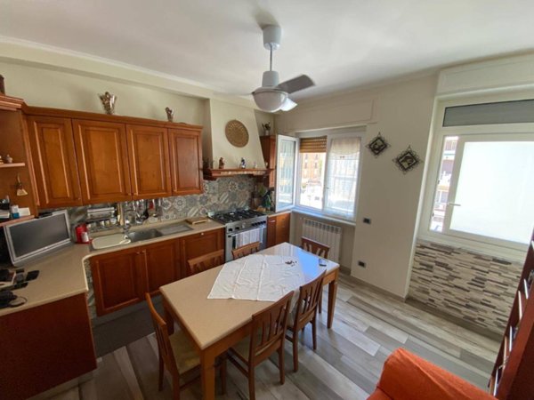 appartamento in vendita a Napoli in zona Soccavo