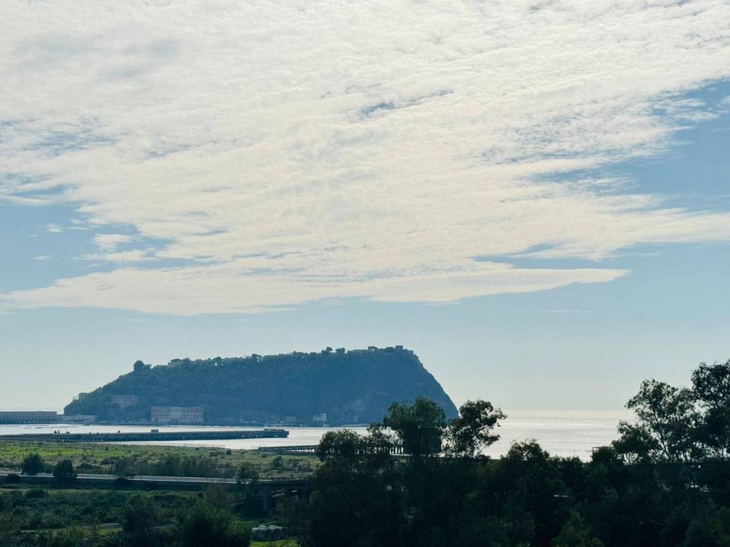 appartamento in vendita a Napoli in zona Pendino / San Giuseppe