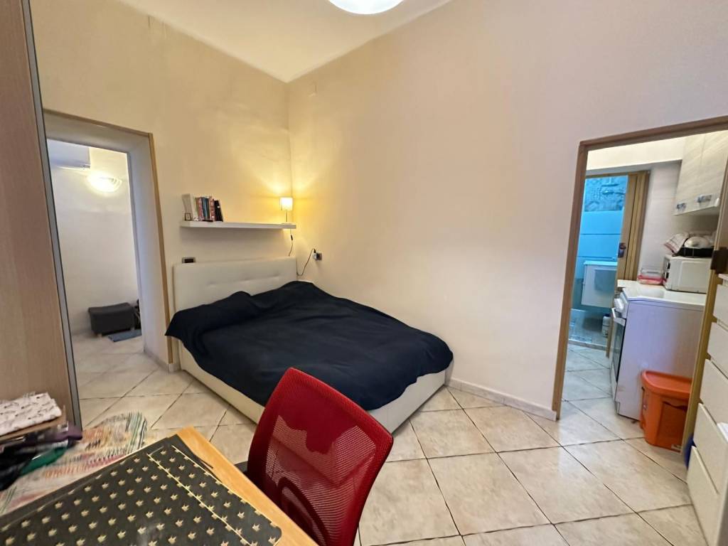 appartamento in vendita a Napoli in zona San Lorenzo