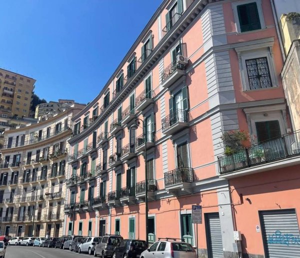 appartamento in vendita a Napoli in zona Vomero