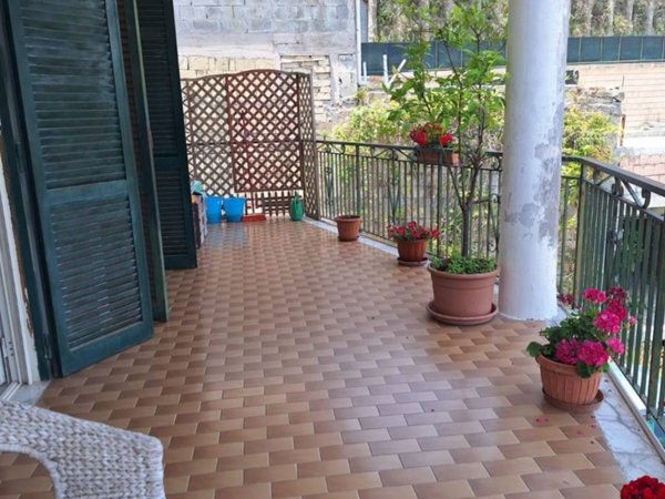 appartamento in vendita a Napoli in zona Chiaiano