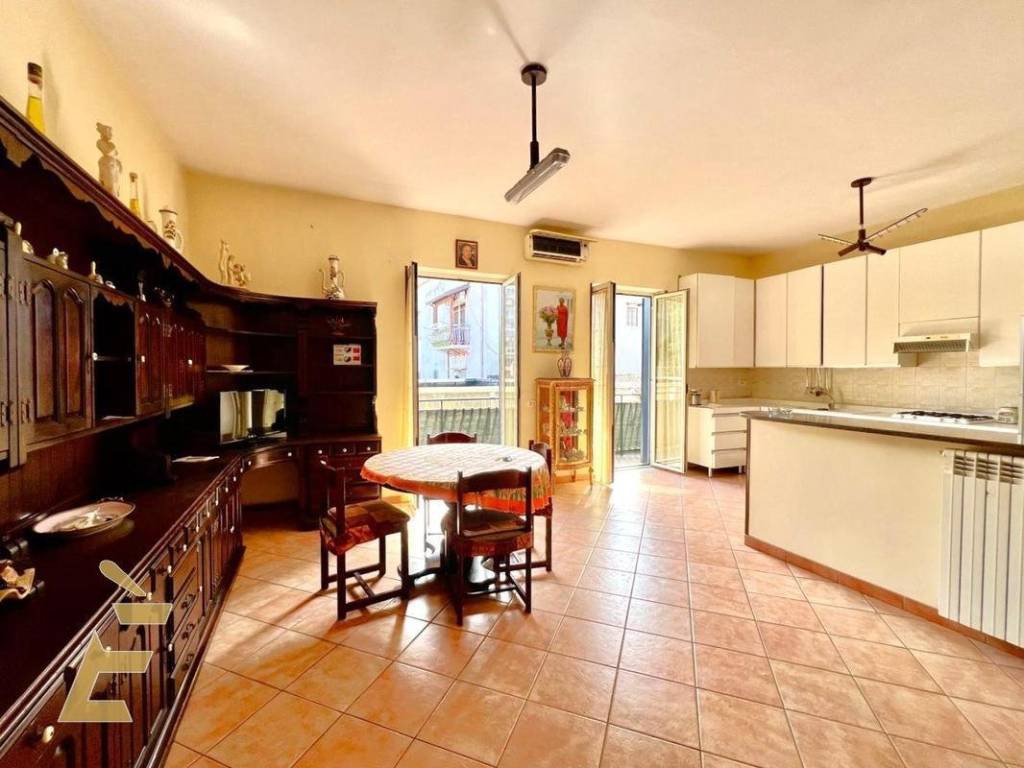 appartamento in vendita a Napoli in zona Piscinola