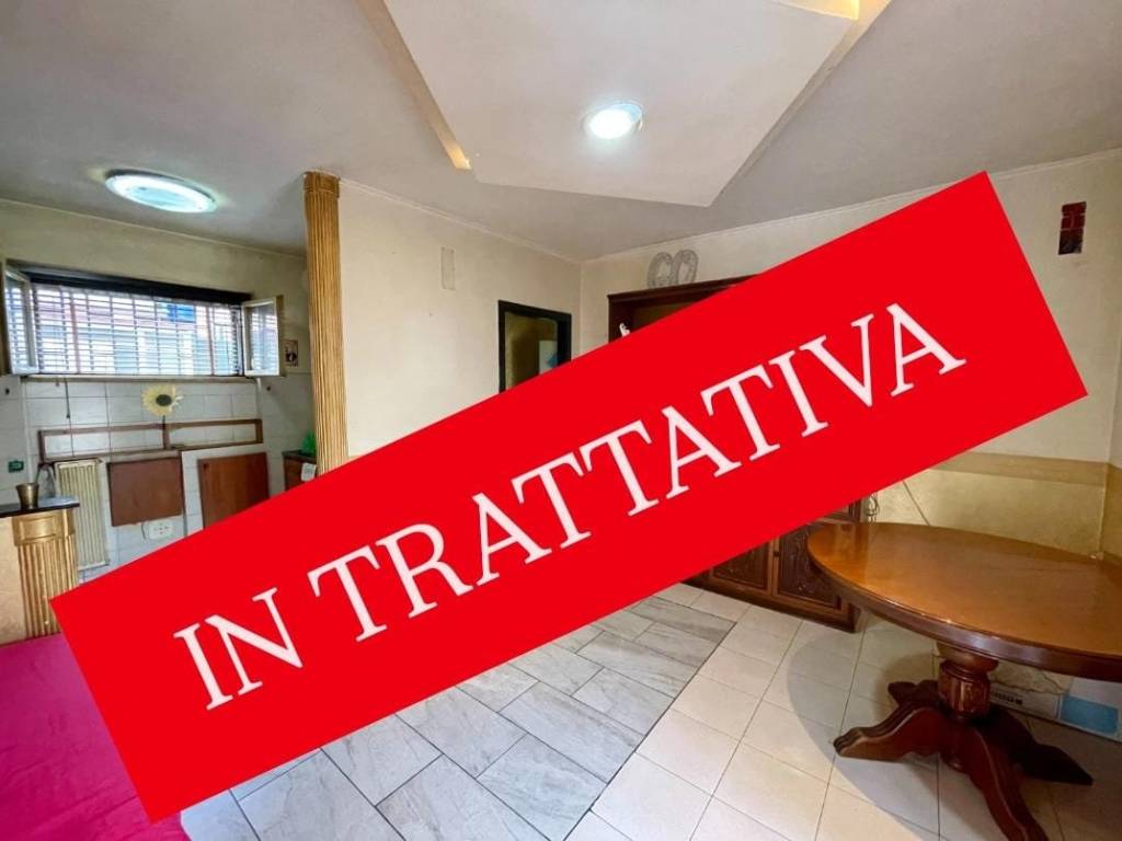 appartamento in vendita a Napoli in zona Barra