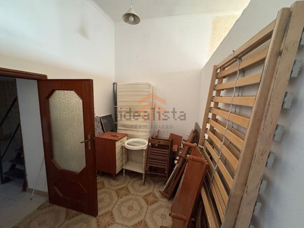 appartamento in vendita a Napoli in zona San Ferdinando