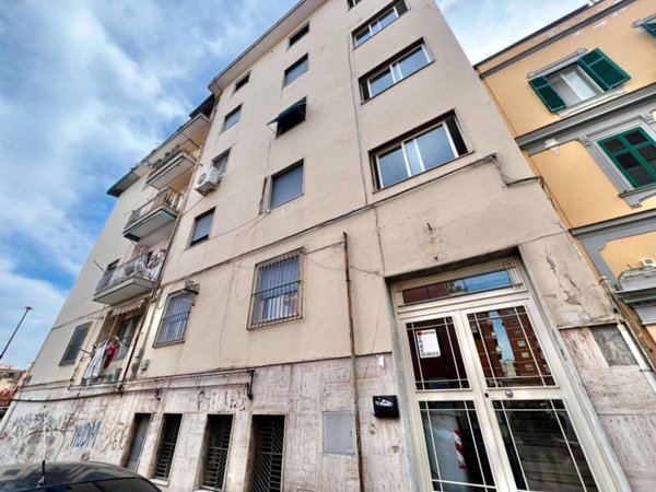 appartamento in vendita a Napoli in zona Bagnoli