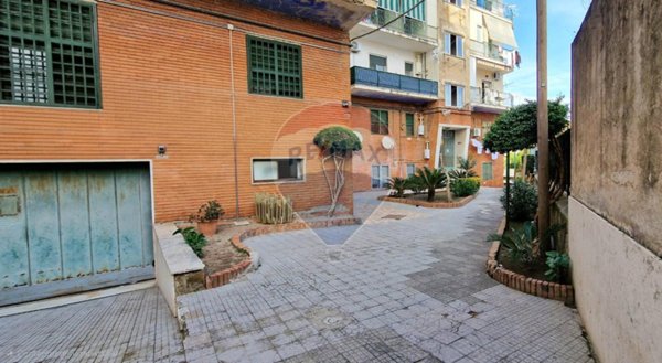 appartamento in vendita a Napoli in zona Stella