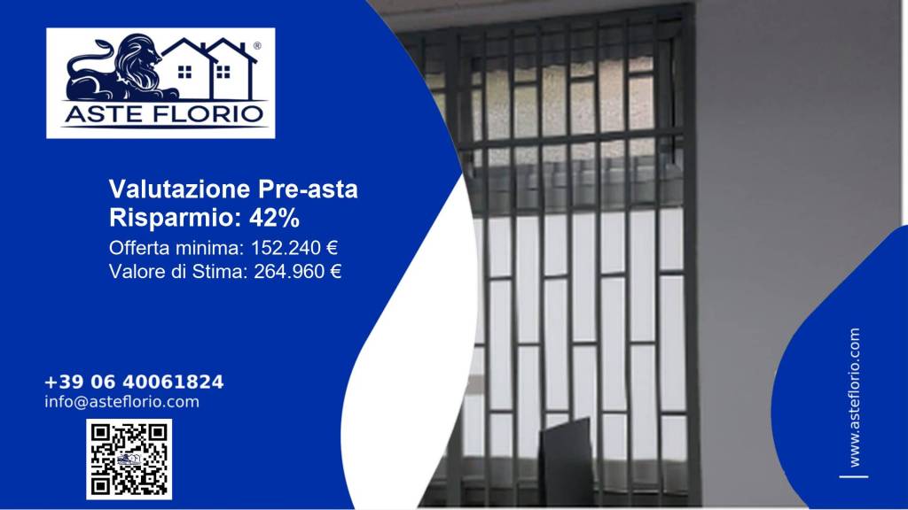 negozio in vendita a Napoli in zona Capodimonte / Colli Aminei