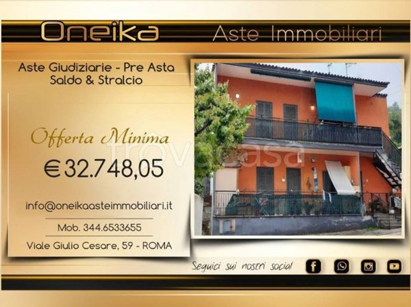 appartamento in vendita a Napoli in zona Pianura