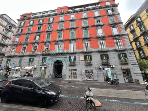 negozio in vendita a Napoli in zona Mercato