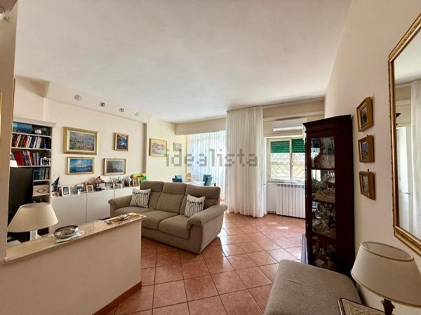 appartamento in vendita a Napoli in zona Scampia