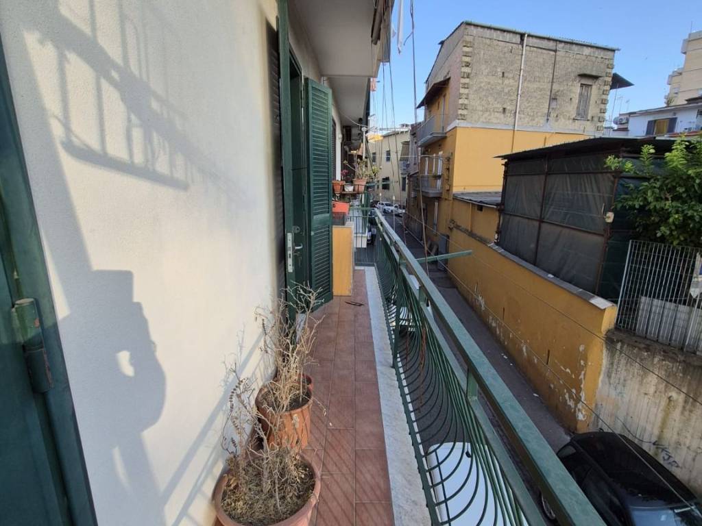 appartamento in vendita a Napoli in zona Piscinola