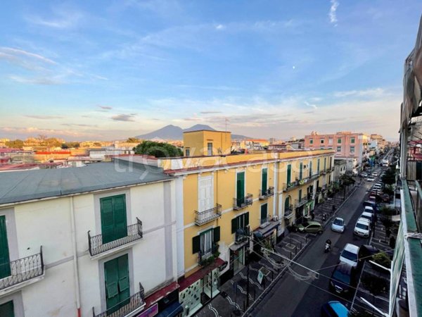 appartamento in vendita a Napoli in zona Barra