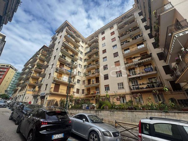 appartamento in vendita a Napoli in zona Arenella