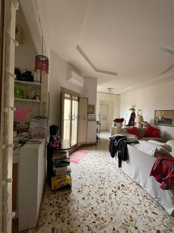 appartamento in vendita a Napoli in zona Arenella