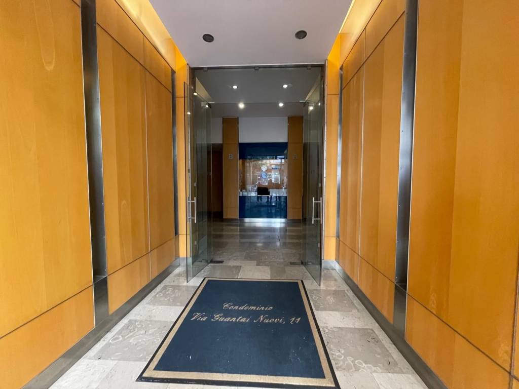 appartamento in vendita a Napoli in zona Montecalvario