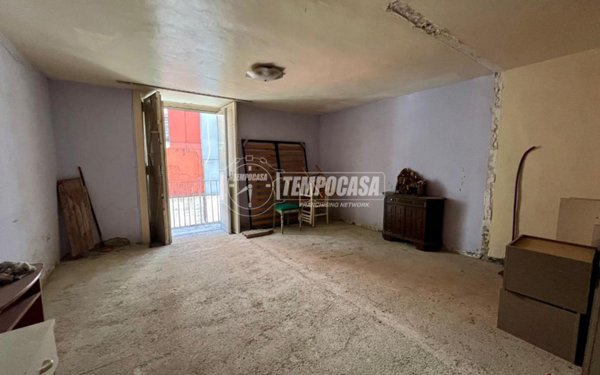 appartamento in vendita a Napoli in zona Stella