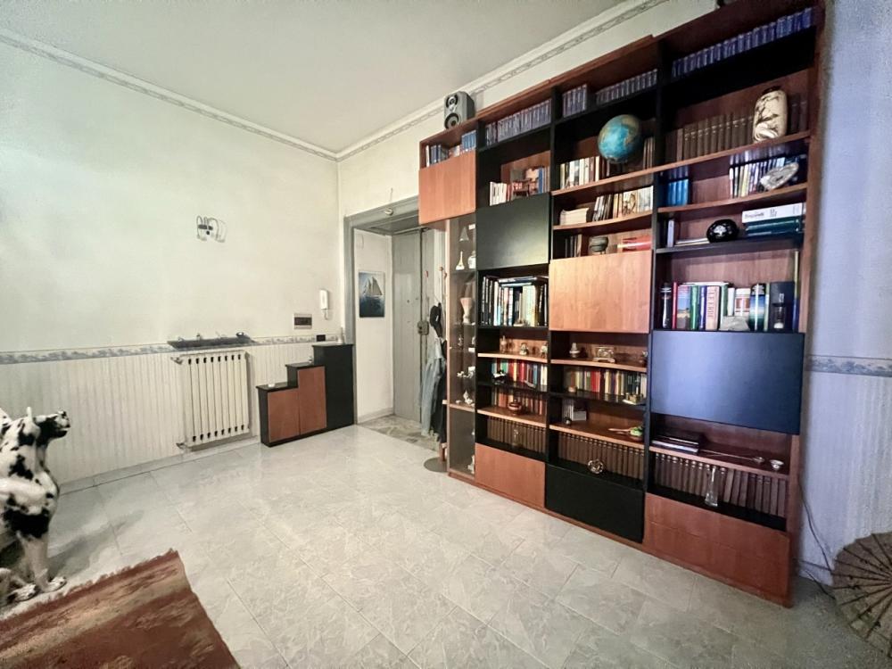 appartamento in vendita a Napoli in zona Pendino / San Giuseppe