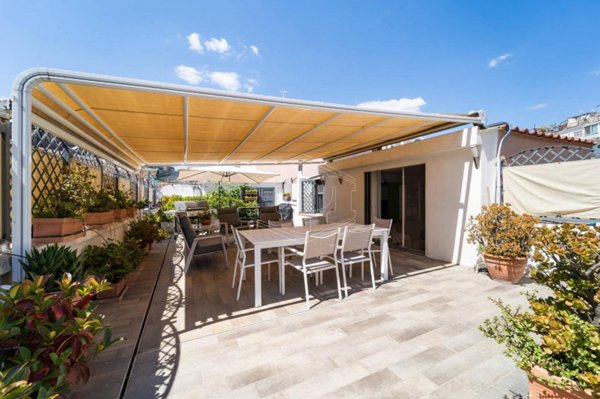 appartamento in vendita a Napoli in zona Vomero