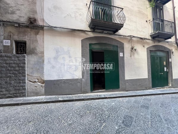 appartamento in vendita a Napoli in zona San Lorenzo