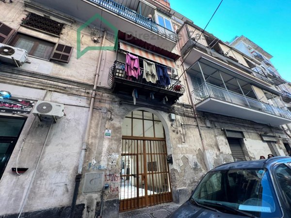 appartamento in vendita a Napoli in zona Pendino / San Giuseppe